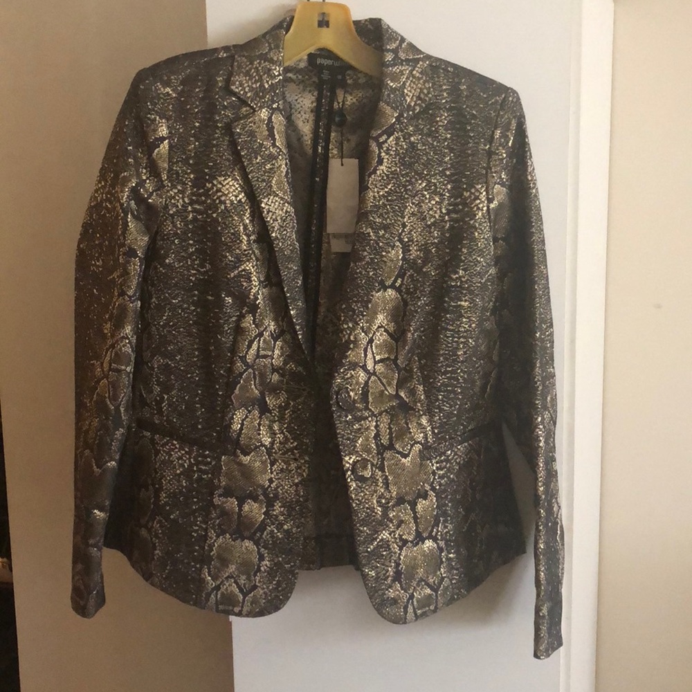 Gorgeous Paperwhite metallic snake blazer 08